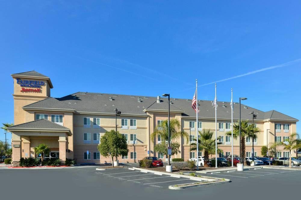 Fairfield Inn And Suites By Marriott Elk Grove Exterior photo