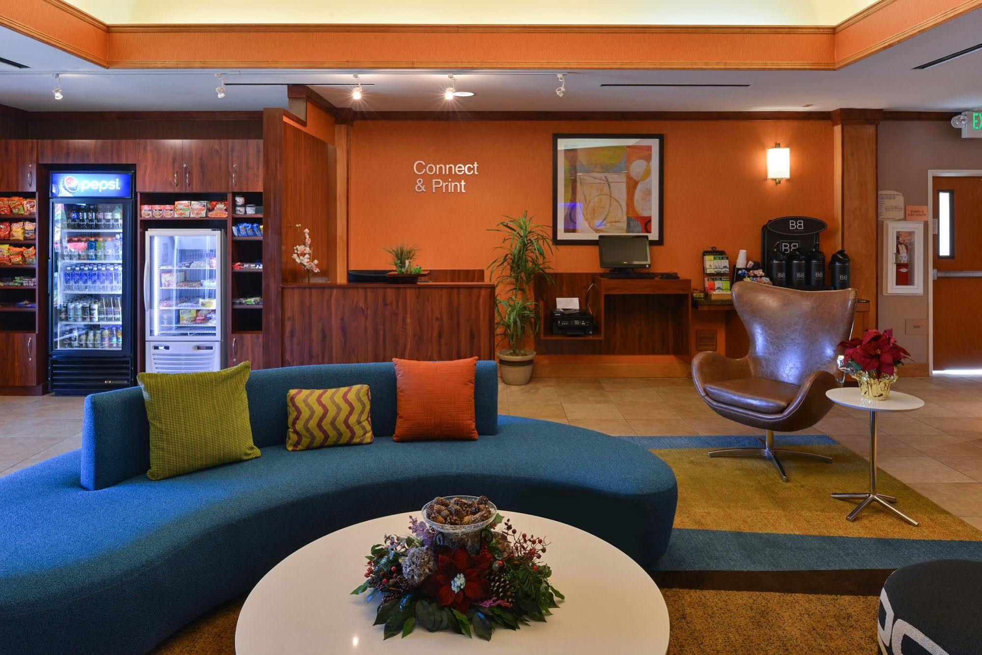 Fairfield Inn And Suites By Marriott Elk Grove Exterior photo